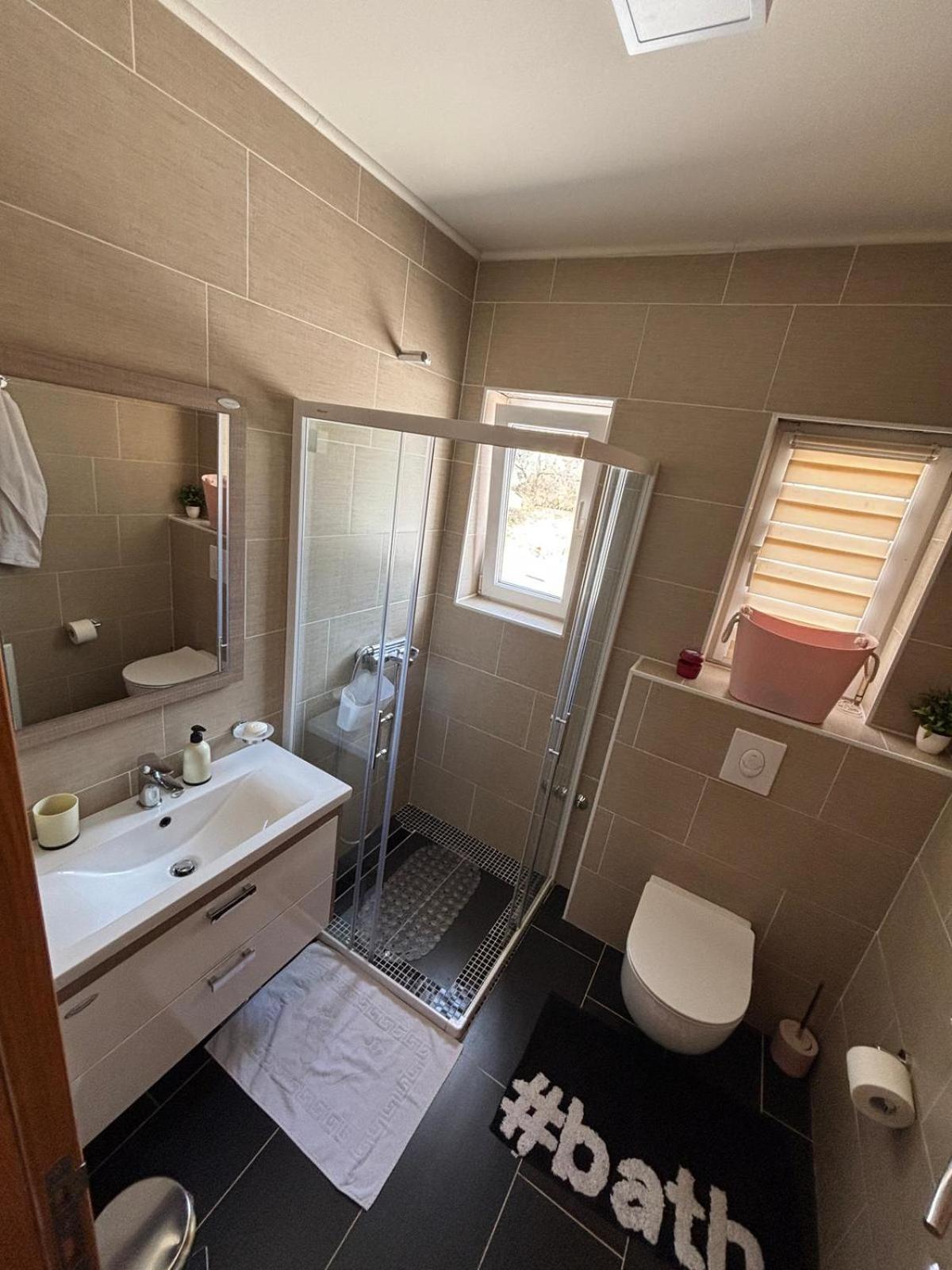 Sobe I Apartman R Bileća Exterior foto